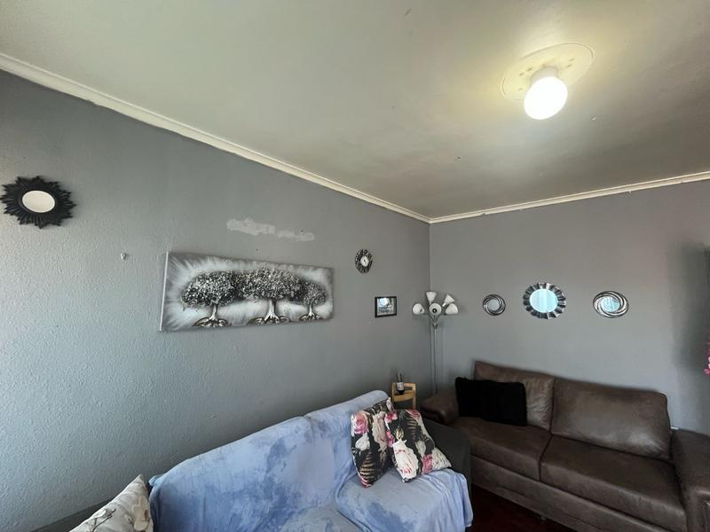 1 Bedroom Property for Sale in Parow Western Cape